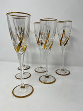 Load image into Gallery viewer, Stemware Hand Painted in Venice
