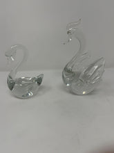 Load image into Gallery viewer, Vintage Murano Glass Swans Seguso

