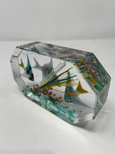 Load image into Gallery viewer, Paperweight Aquarium from Murano
