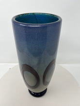 Load image into Gallery viewer, Vintage Murano Glass Vase by Seguso Viro
