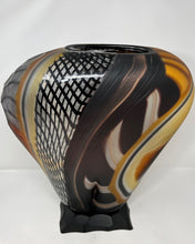 Load image into Gallery viewer, Murano Glass Vase by Schiavon Art Team
