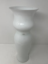 Load image into Gallery viewer, Odalische Murano Glass Vase by Venini

