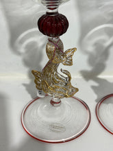 Load image into Gallery viewer, Murano Glass Flutes with Hearts
