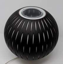 Load image into Gallery viewer, Formia Vivarini Murano Glass Table Lamp
