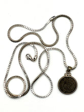 Load image into Gallery viewer, Columbus Era Spanish Coin
