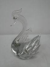 Load image into Gallery viewer, Vintage Murano Glass Swans Seguso
