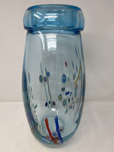 Load image into Gallery viewer, Beautiful Vintage Murano Glass Vase
