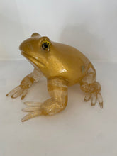 Load image into Gallery viewer, Murano Glass Frog
