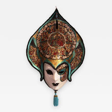 Load image into Gallery viewer, Venetian Laboratory - Hand Painted Venetian Mask
