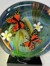 Load image into Gallery viewer, Butterfly Terrarium made of Murano Glass
