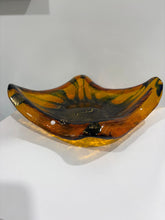 Load image into Gallery viewer, Murano Glass Dish by LaMurrina
