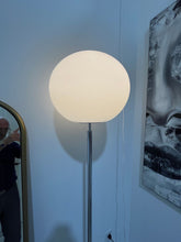 Load image into Gallery viewer, Murano Glass Floor Lamp by Leucos
