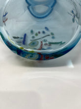 Load image into Gallery viewer, Beautiful Vintage Murano Glass Vase
