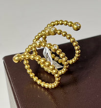 Load image into Gallery viewer, 18K Gold and Diamond Coil Ring from Italy
