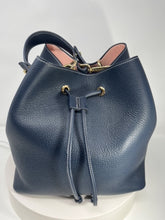 Load image into Gallery viewer, Bucket Bag by Laetitia
