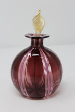 Load image into Gallery viewer, Contemporary Murano Glass Vase With Stopper
