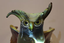 Load image into Gallery viewer, Murano Glass Owl by Oscar Zanetti
