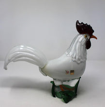 Load image into Gallery viewer, Oscar Zanetti - Murano Glass Rooster &amp; Hen by Zanetti
