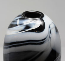 Load image into Gallery viewer, Seguso Viro - Nabis Vase by Seguso Viro
