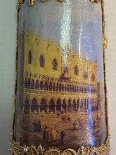 Load image into Gallery viewer, Pulcinella Venetian Mask

