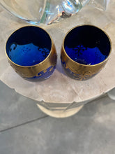 Load image into Gallery viewer, Murano Glass Tumblers by Salvadori a Pair
