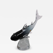 Load image into Gallery viewer, Oscar Zanetti - Shark Sculptures by Zanetti
