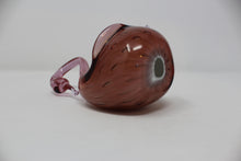 Load image into Gallery viewer, Vintage Italian Murano Glass Swan
