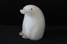 Load image into Gallery viewer, Polar Bear From Murano, Italy
