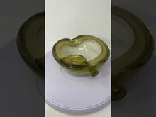 Load and play video in Gallery viewer, Vintage Alfredo Barbini Ash Tray
