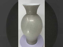 Load and play video in Gallery viewer, Vaso Lucenti Vase by Venini
