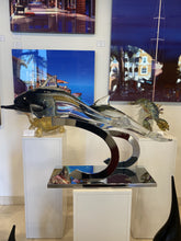 Load image into Gallery viewer, Twin Dolphins by Murano Glass Master Zanetti
