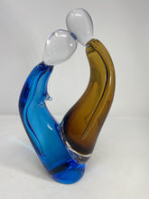Load image into Gallery viewer, Amati Lovers Sculpture from Murano, Italy
