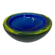 Load image into Gallery viewer, Vintage Murano Uranium Glass Candy Dish

